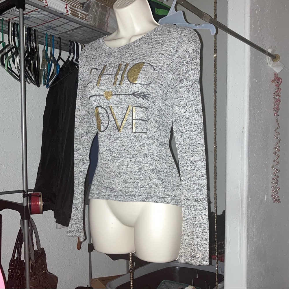 Large Womens “Chic Love” long sleeve